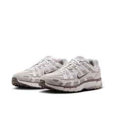 Nike Wmns P-6000 braun