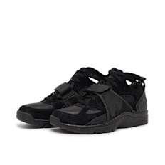 Nike Wmns Air Trainer Huarache zwart